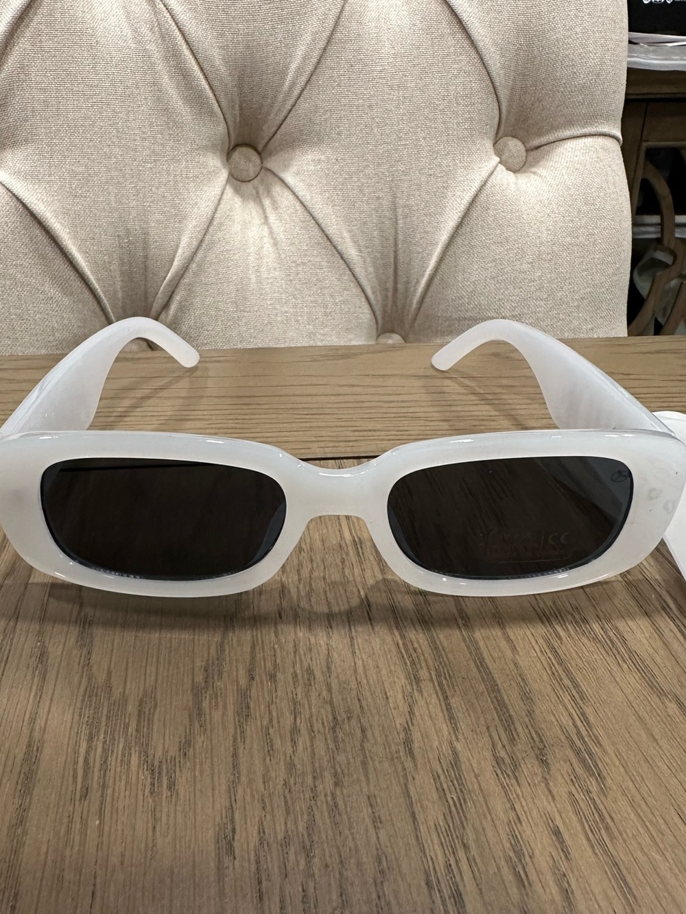 BRIDE White Sunglasses with Dark Lenses